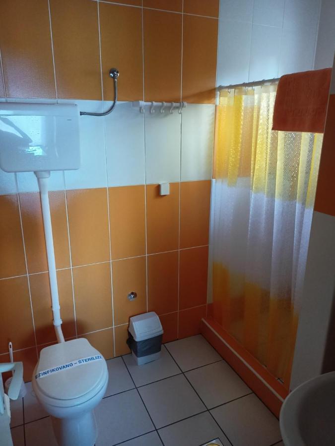 Apartman Fiva Apartment Pacir Exterior photo